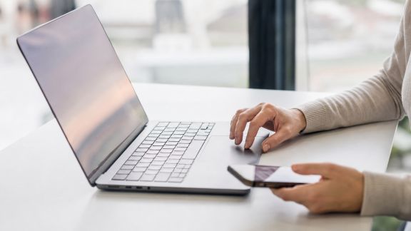 Tech & numérique au quotidien : astuces pour simplifier ses démarches en ligne