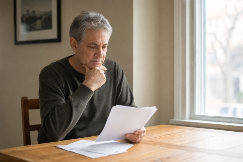 Départ anticipé à la retraite : qui y a droit et comment faire la demande
