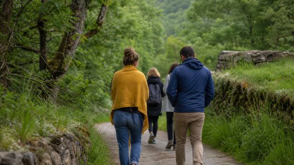 Tourisme local : redécouvrir sa région à travers des balades inédites
