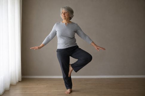 Pourquoi l’équilibre est la clé d’une meilleure autonomie après 60 ans