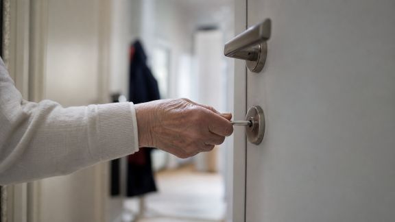 Sécuriser son logement : les réflexes essentiels pour rester autonome