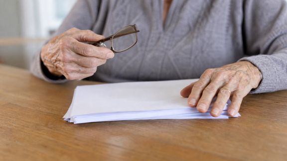 Pension de réversion : démarches et astuces pour la demander facilement
